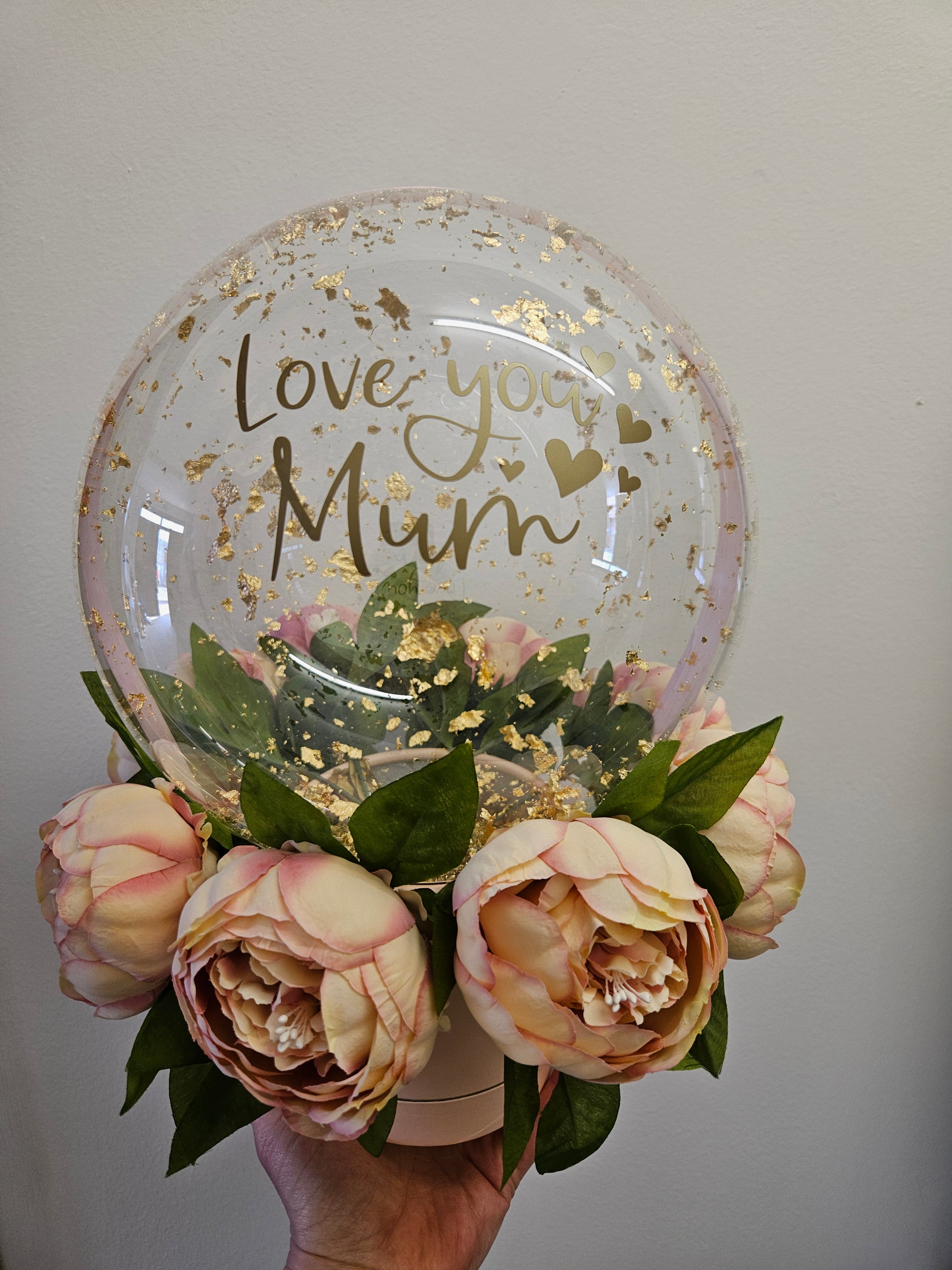 No.3 peonies and gold leaf bubble gift